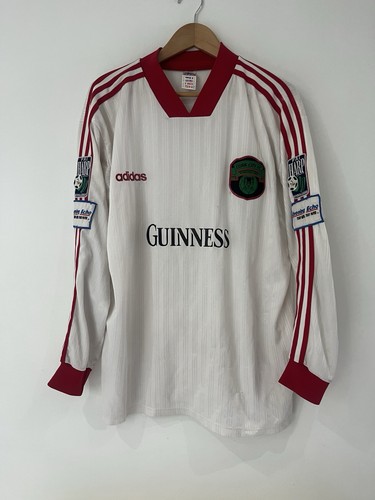 Cork city 1997 away long - cork,