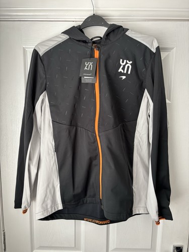 Large mclaren travel hooded - large,