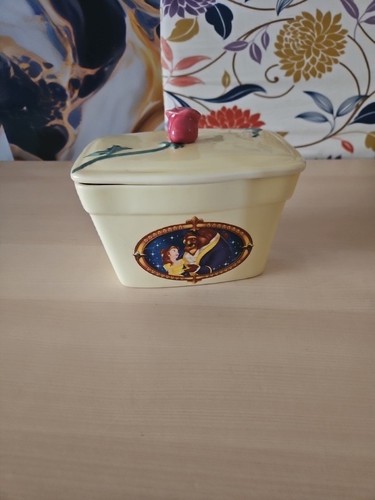 Clover walt disney beauty - clover,