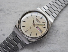 November 1978 Seiko Quartz Silver SQ Dial Steel Bracelet Men's Watch Day Date