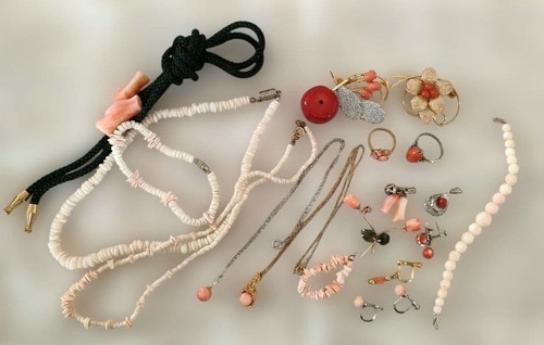 Vintage coral shell - coral,