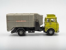 Dinky toys 252 bedford refuse - 252,