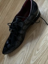 Black patent leather men dress shoes oxford or derby style