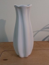 Vintage Dartmouth pottery vase model 306