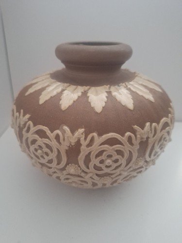 Doulton silicon vase - doulton,