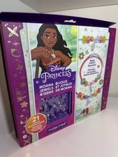 Disney Princess Moana Jewels & Gems Bracelet Kit – Make 3 Bold Bracelets –26 Pcs