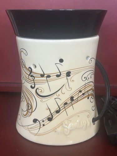 Scentsy lyric full size - scentsy, “lyric”