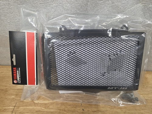Genuine yamaha mt10 - genuine,