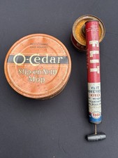2x Vintage Tins for Display