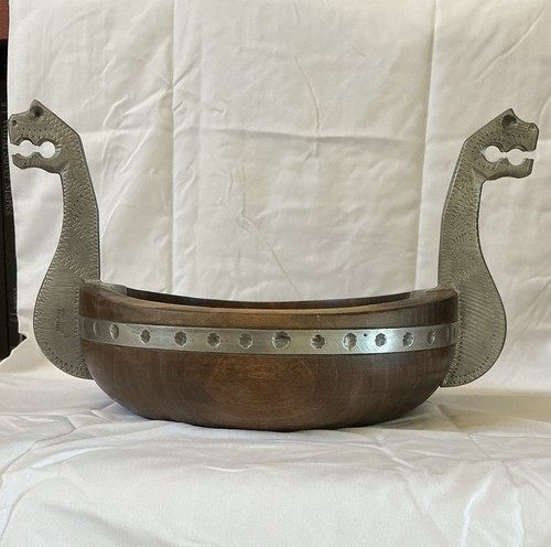 Vintage wooden bowl - vintage,
