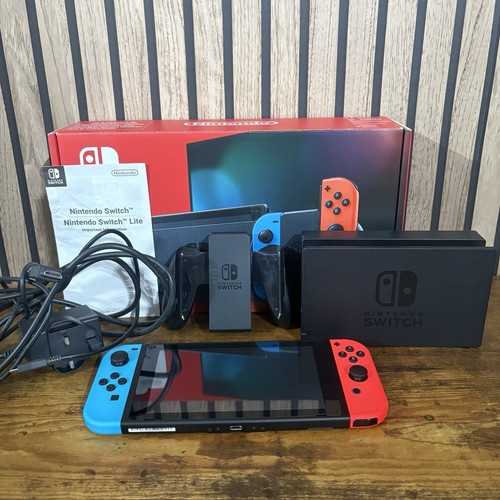 Nintendo switch 32gb console - nintendo,