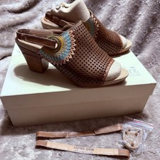 L'Artiste Spring Step Millie