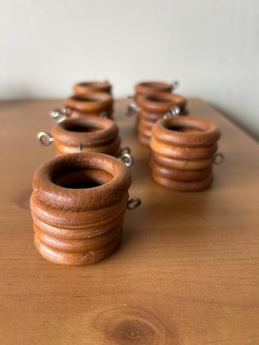 Wooden curtain rings - 35,