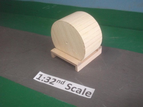 Wooden model truck load 32nd - load, 1:32nd