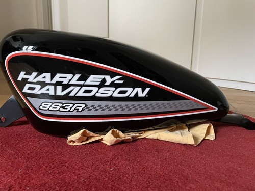Harley tank sportster 883r - harley,
