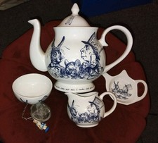 Whittard Alice In Wonderland