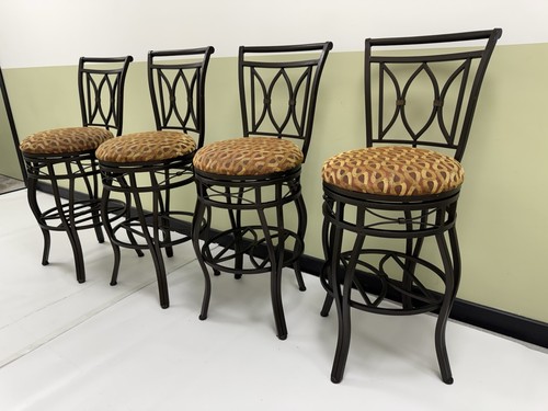 Hartford swivel barstool bar - hartford,