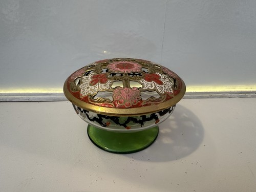 Vintage glass pot pourri bowl - pot,