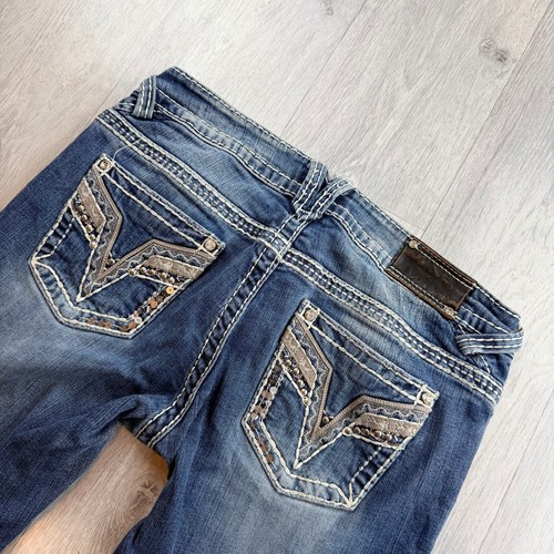 Low rise slim bootcut - rise,