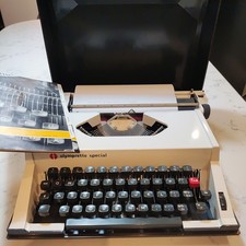 Olympiette Special Vintage Typewriter, Excellent Condition Fully Working