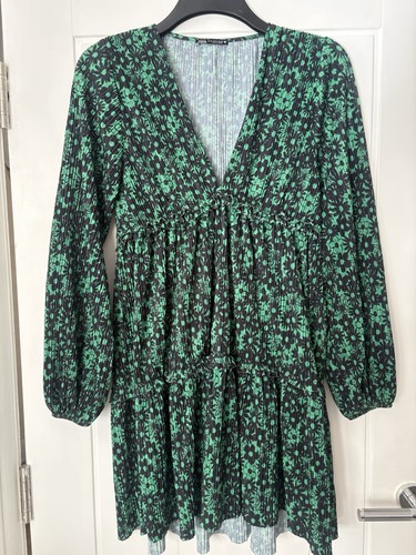 Zara green floral print dress