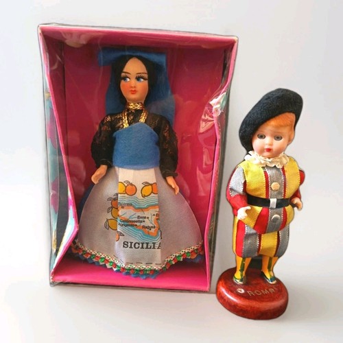 Vintage souvenir dolls bundle - vintage,