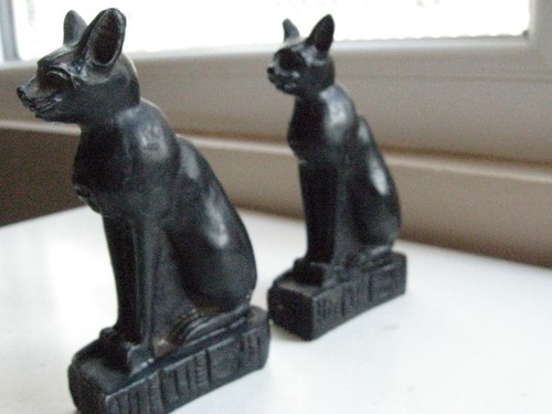 Pair egyptian cats animal - pair,