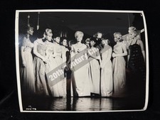 ORIGINAL 1964 SCOTT HENDRY BEAUTY JUNGLE COMEDY DRAMA MOVIE 10X8 PRESS PHOTO