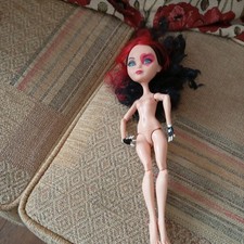 Mattel Ever After High Way Too Wonderland Lizzie Hearts Nude Doll