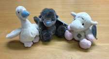 Blue nose friends with - nose,