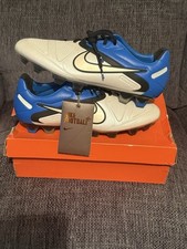 Very Rare Nike CTR360 Maestri