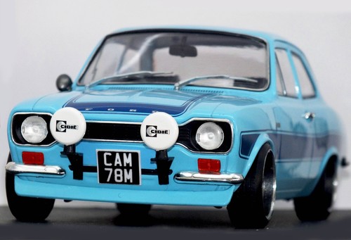 Custom 1973 mk1 - 1:18,