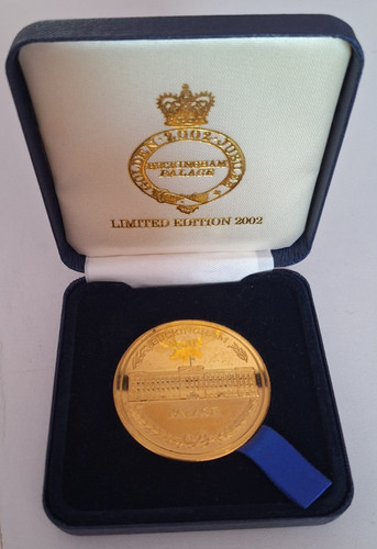Buckingham palace golden - buckingham,
