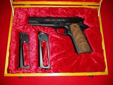 COLT 1911 .45 CALIBRE GOVERNMENT AUTO PISTOL  DISPLAY CASE BOX