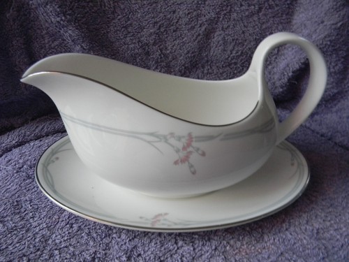 Royal doulton carnation - carnation, '