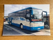 Reptons Coaches (YD02RCU) -