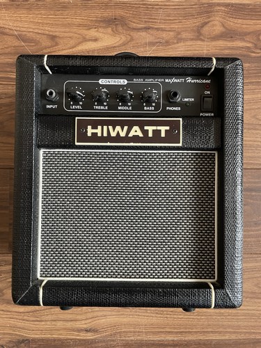 Hiwatt maxwatt hurricane bass - hurricane,