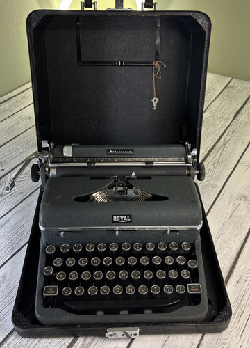 Vintage 1940s royal aristocrat - vintage,