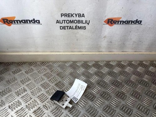 Toyota auris e18 bonnet - toyota,