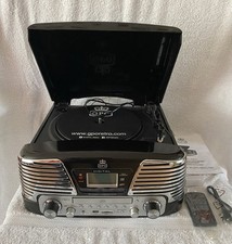 GPO Memphis Retro Music Player