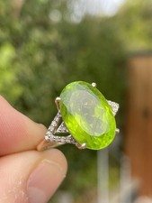 9ct Gold Large Green Tourmaline Diamond Heavy Solitaire Ring 4.5 Grams