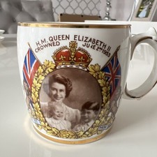 96) Salisbury Bone China, Queen Elizabeth 11 Coronation Cup 1953