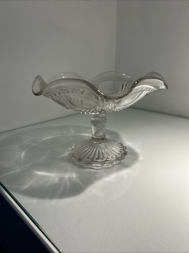 Fruit sweet glass pedestal - sweet,