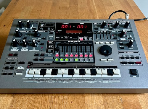Roland 505 groove box - roland,