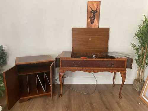 Retro dynatron radiogram - retro,
