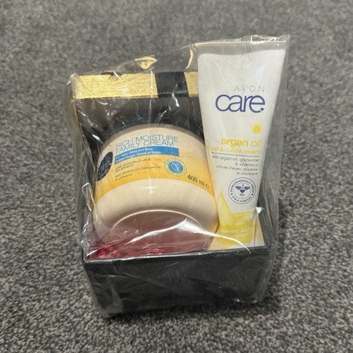 Avon care gift set - care,
