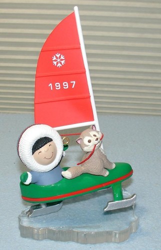 Hallmark keepsake ornament - hallmark,