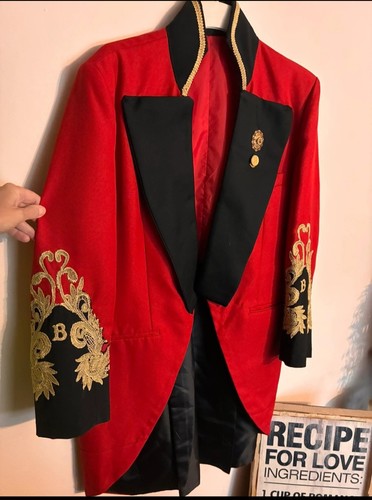 Greatest showman hand made - hand,
