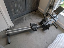 BTM INDOOR COMPACT FOLDING ROWING MACHINE