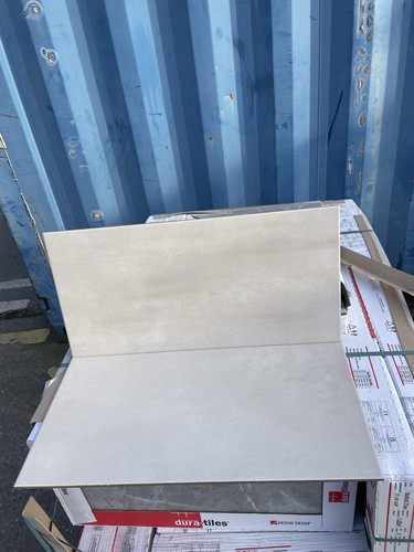 Luton white - sqm),